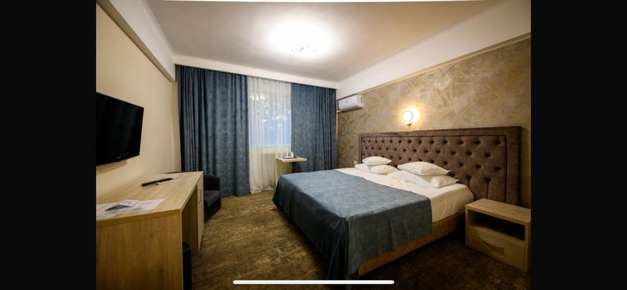 Hotel Tiara Ploieşti Exterior foto